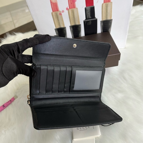 Stunning wallet - Picture 11 of 13